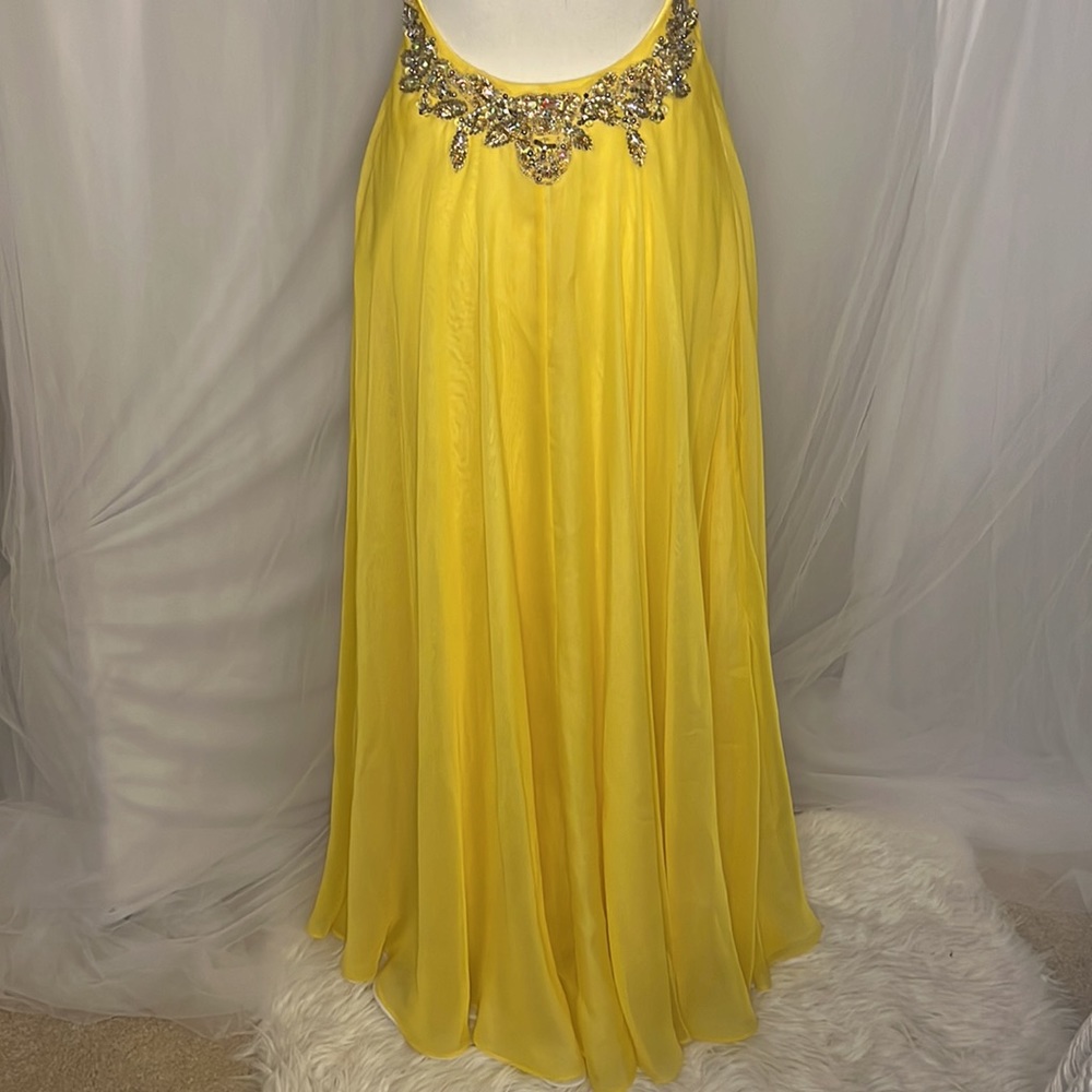 ⭐️FORMAL DRESS⭐️ | Size 5/6 | Yellow - Picture 12 of 13
